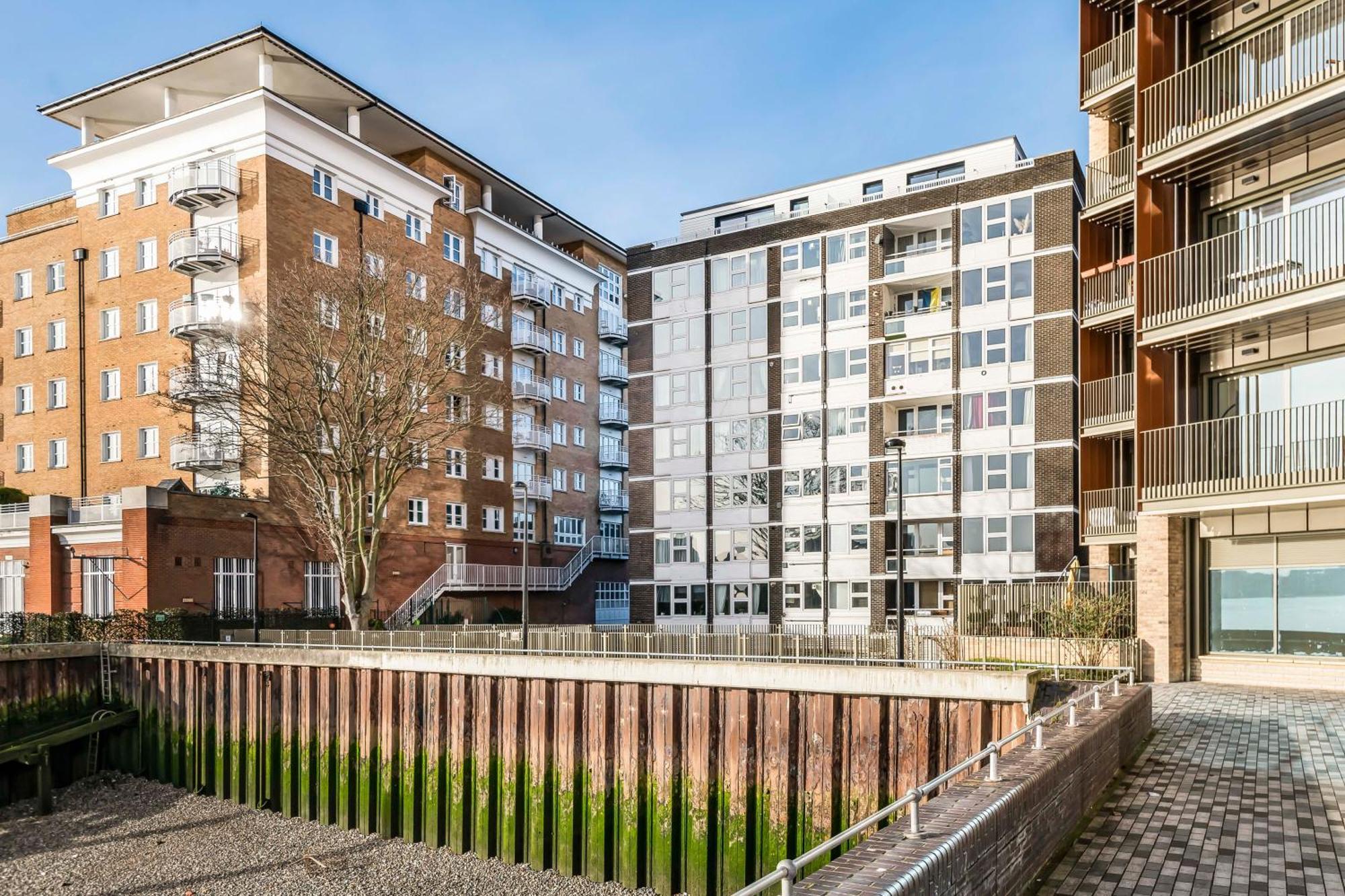 Stunning Massive Bedroom +Direct Thames River View Londra Exterior foto